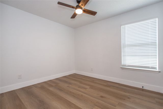 1704 Brookarbor Court, Arlington, TX 76018