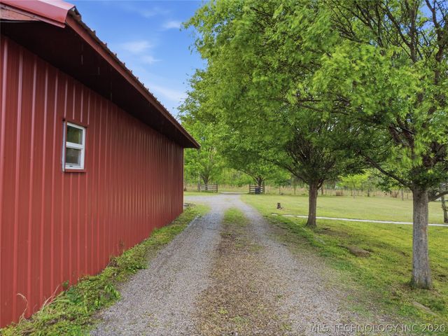 9101 S 4180 Road, Claremore, OK 74017