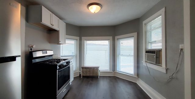 414 Oneida Street 2, Joliet, IL 60435