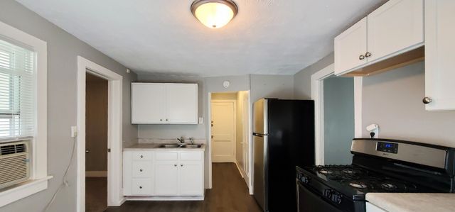 414 Oneida Street 2, Joliet, IL 60435