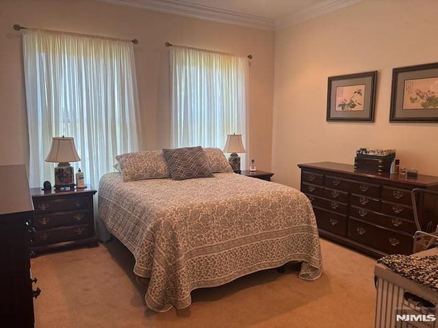 5 Tenakill Park E 205, Cresskill, NJ 07626