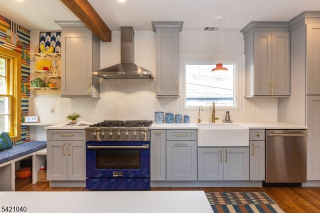 295 Western Dr South, South Orange Village Twp., NJ 07079