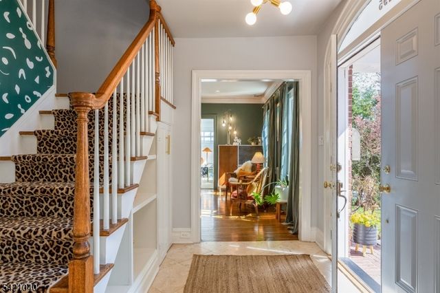 295 Western Dr South, South Orange Village Twp., NJ 07079