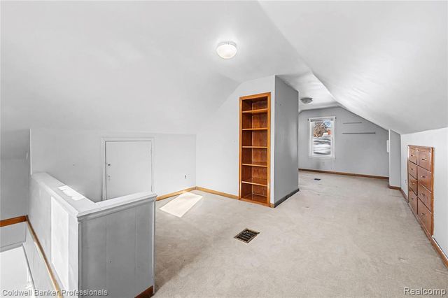 20922 Negaunee Street, Southfield, MI 48033