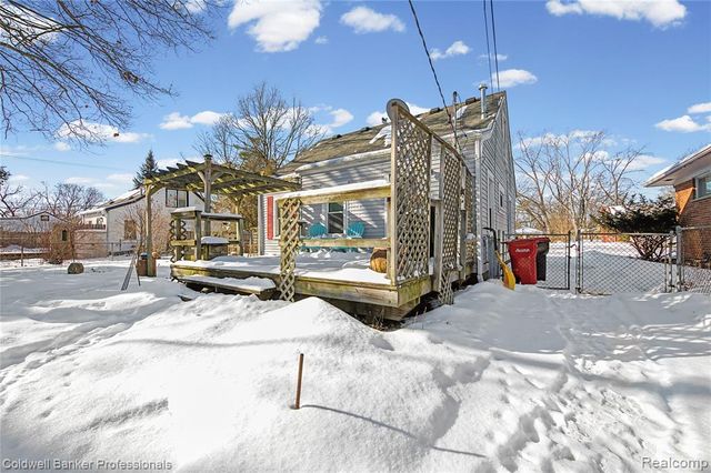 20922 Negaunee Street, Southfield, MI 48033