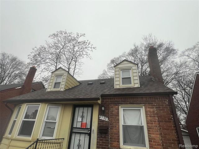 9599 Whitcomb Street, Detroit, MI 48227