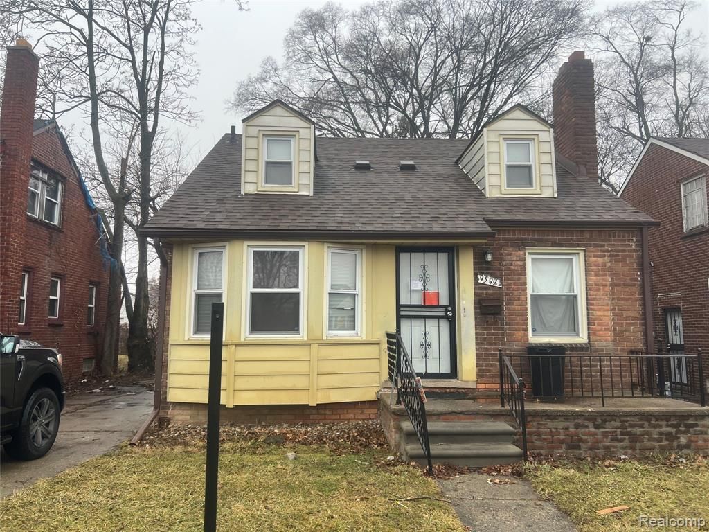 9599 Whitcomb Street, Detroit, MI 48227