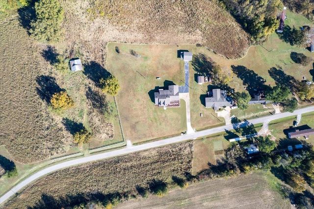 112 TAYLOR LN, Mason, TN 38049