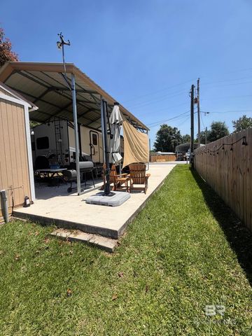 62 Buena Vista Drive, Lillian, AL 36549