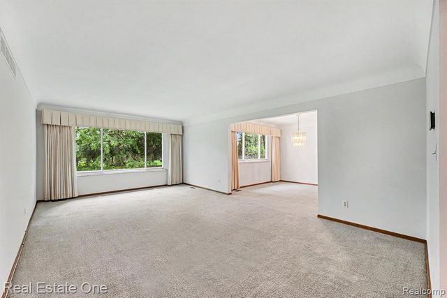 3888 Boulder Drive, Troy, MI 48084