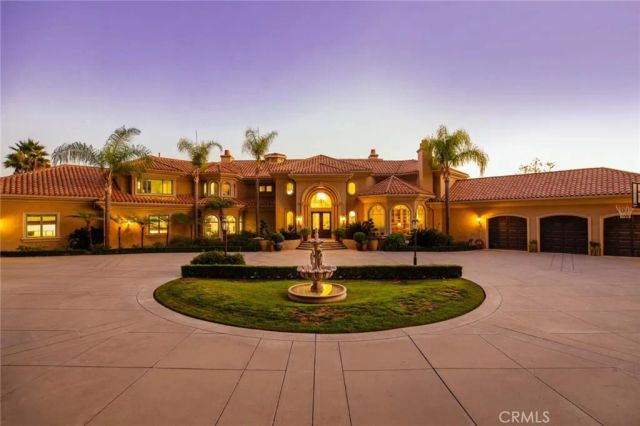 365 Oak Mountain Road, Bradbury, CA 91008