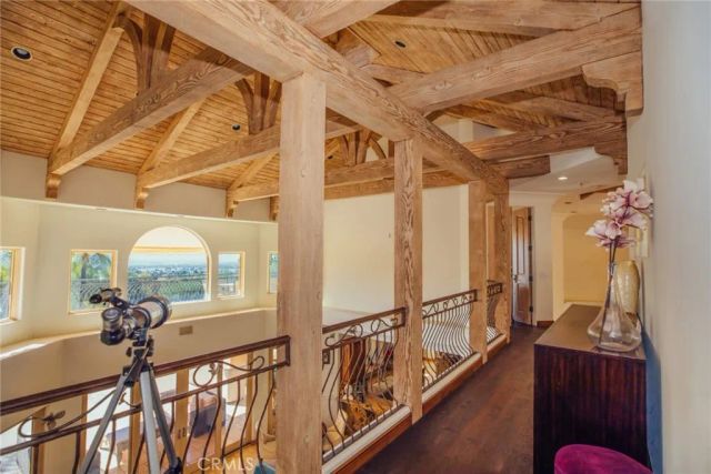 365 Oak Mountain Road, Bradbury, CA 91008