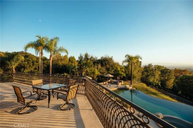 365 Oak Mountain Road, Bradbury, CA 91008