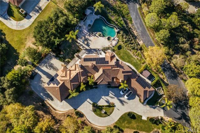 365 Oak Mountain Road, Bradbury, CA 91008