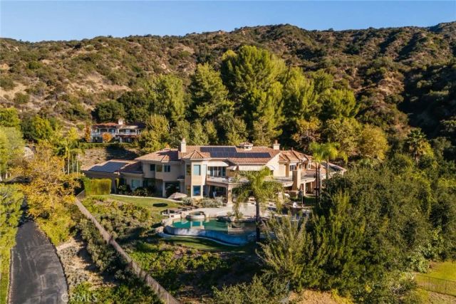 365 Oak Mountain Road, Bradbury, CA 91008