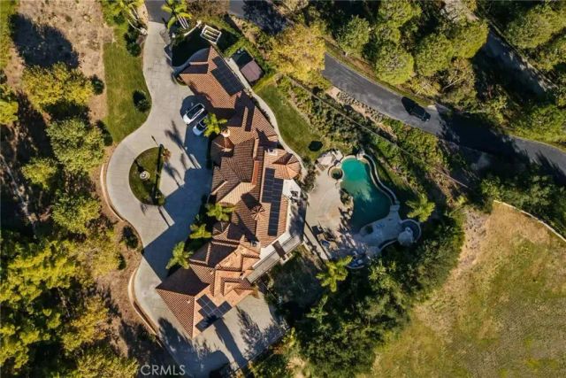 365 Oak Mountain Road, Bradbury, CA 91008