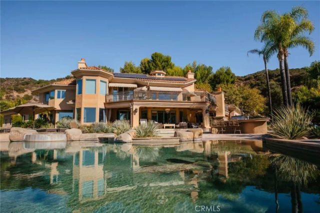 365 Oak Mountain Road, Bradbury, CA 91008