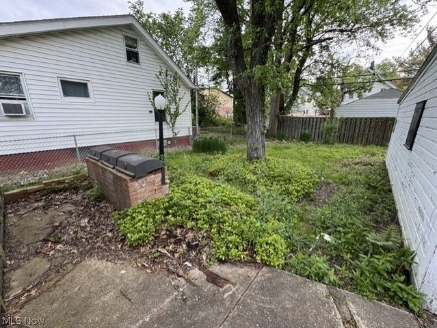 1379 E 219th Street, Euclid, OH 44117