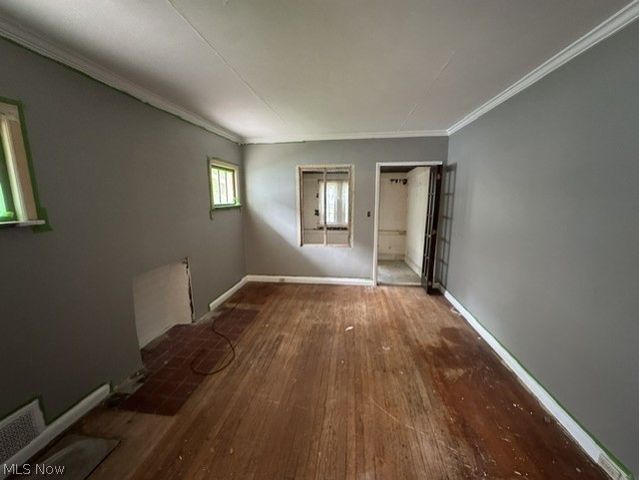 1379 E 219th Street, Euclid, OH 44117