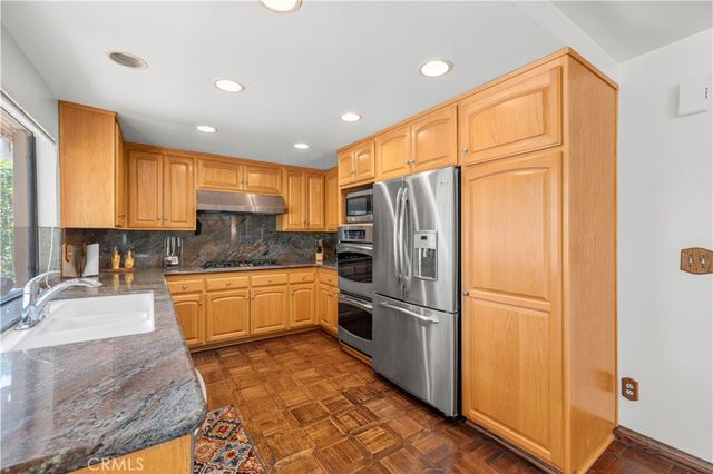 11756 Monte Leon, Porter Ranch, CA 91326