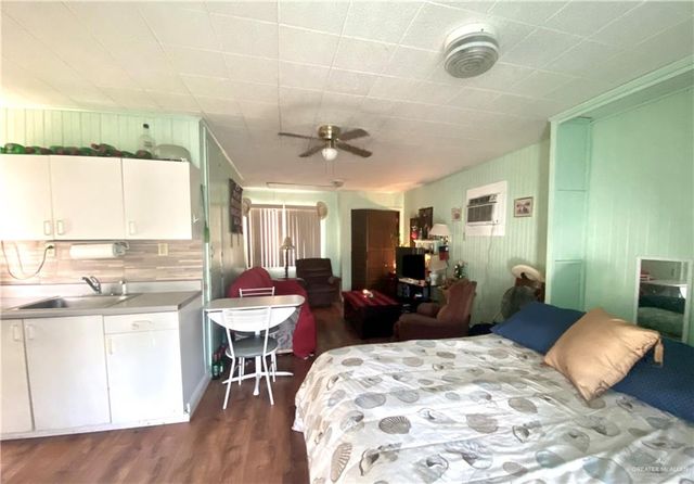 2102 Bracey Street, Mission, TX 78572