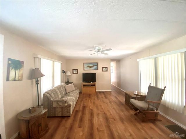 2102 Bracey Street, Mission, TX 78572