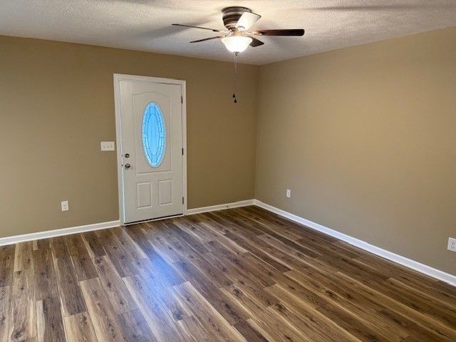 417 W Waggoner St, Tullahoma, TN 37388