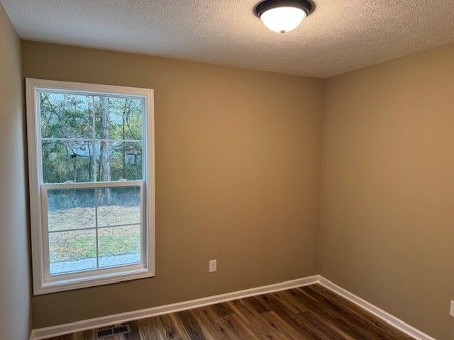 417 W Waggoner St, Tullahoma, TN 37388