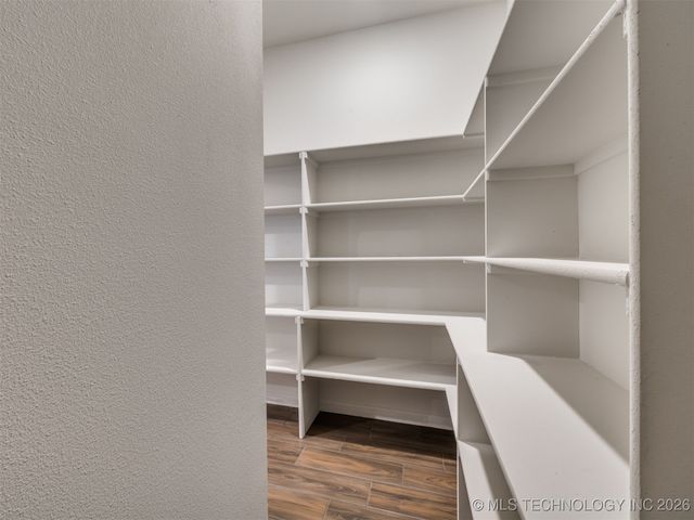 703 E 126th Street S, Jenks, OK 74037