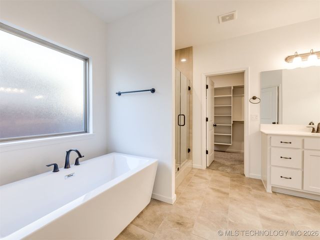 703 E 126th Street S, Jenks, OK 74037