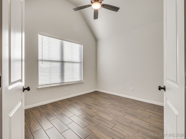 703 E 126th Street S, Jenks, OK 74037