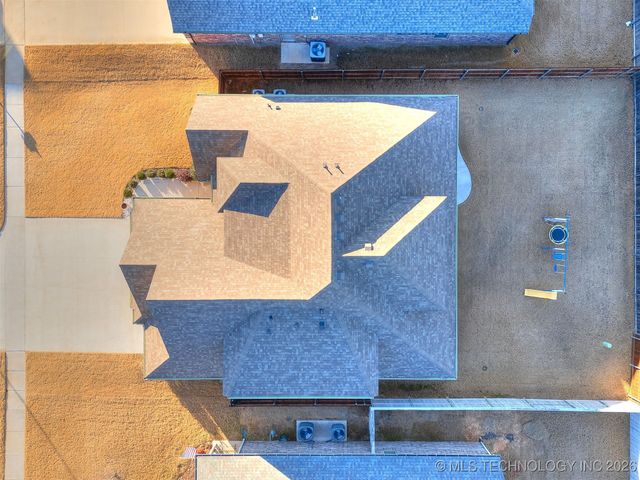 703 E 126th Street S, Jenks, OK 74037