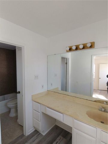 13353 Water Oak LN A, Austin, TX 78729