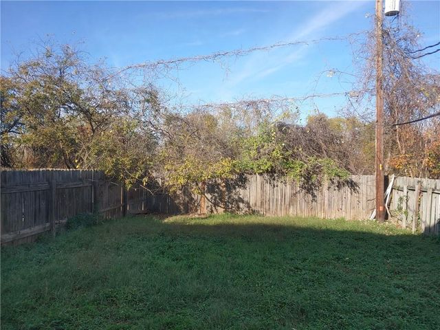 13353 Water Oak LN A, Austin, TX 78729