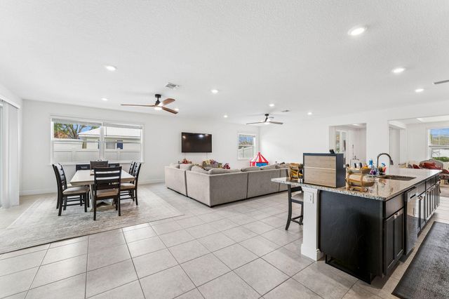 2586 SE Victory Avenue, Port St. Lucie, Port St Lucie, FL 34952