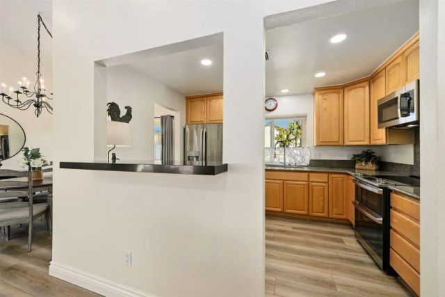 12627 Paseo Del Verano 61, San Diego, CA 92128