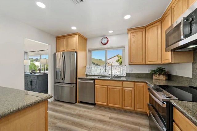 12627 Paseo Del Verano 61, San Diego, CA 92128