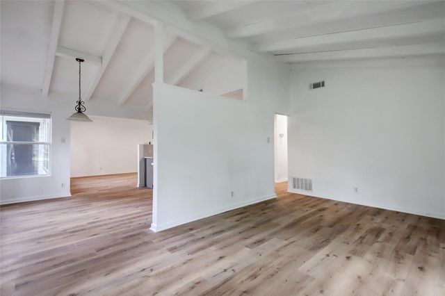 1906 Morrow ST, Austin, TX 78757