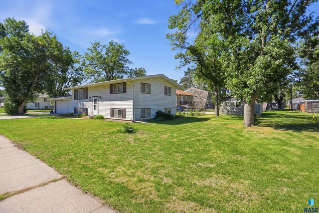 1201 N Hudson Ave Avenue, Sioux Falls, SD 57104