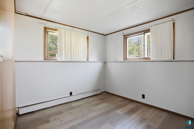 1201 N Hudson Ave Avenue, Sioux Falls, SD 57104