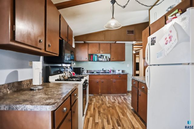 1201 N Hudson Ave Avenue, Sioux Falls, SD 57104