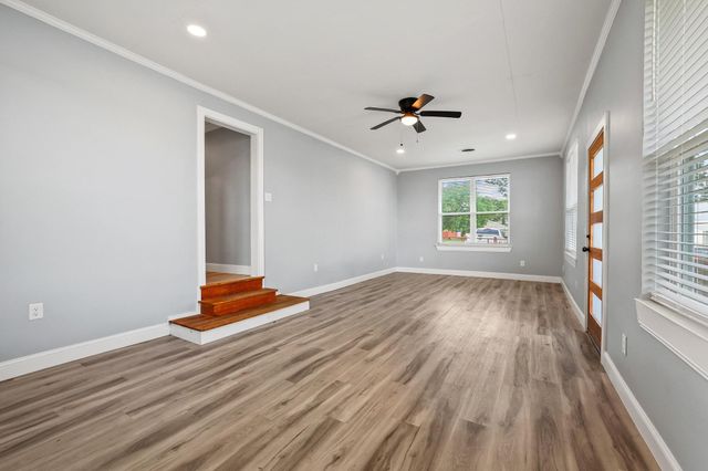 3450 Juanita Drive, Denison, TX 75020