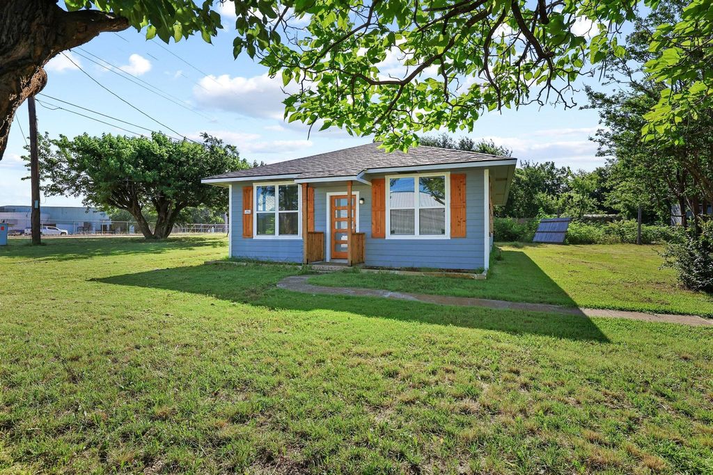 3450 Juanita Drive, Denison, TX 75020