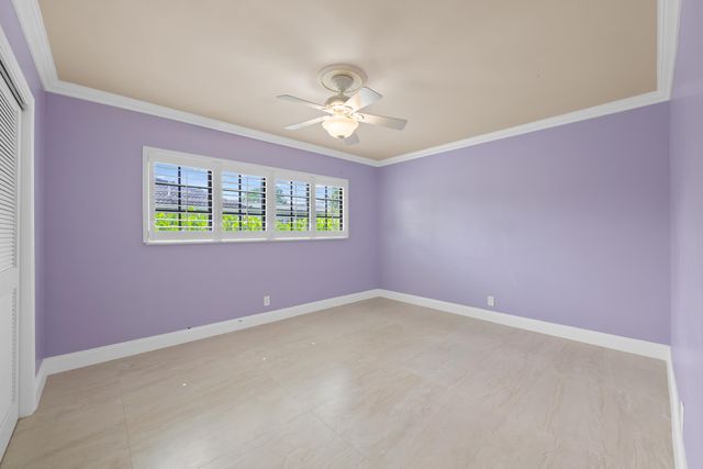 5720 SW 7th Street, Plantation, FL 33317