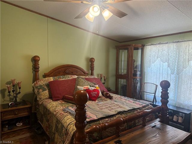 231 CP Riddle Trail, Mount Airy, NC 27030