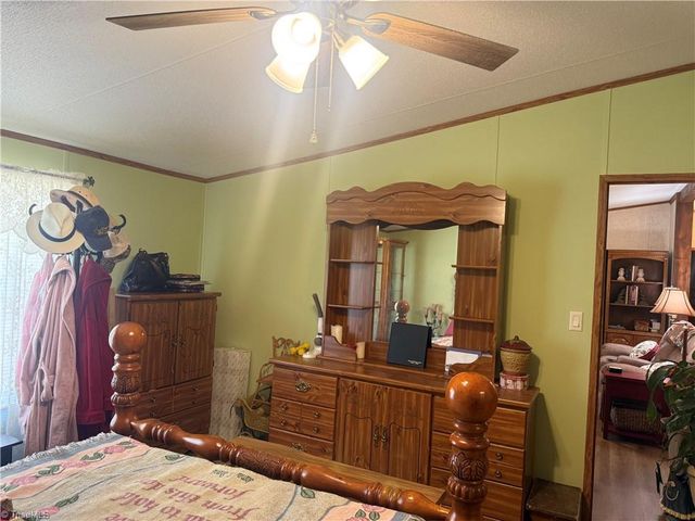 231 CP Riddle Trail, Mount Airy, NC 27030
