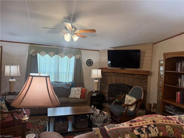 231 CP Riddle Trail, Mount Airy, NC 27030