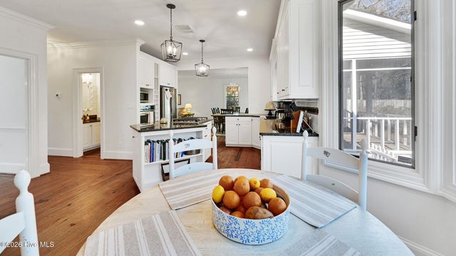 107 Robin Road, Greenville, NC 27858