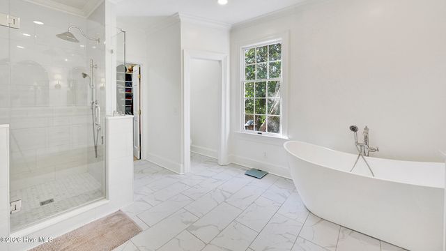 107 Robin Road, Greenville, NC 27858