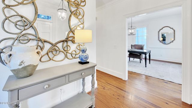 107 Robin Road, Greenville, NC 27858